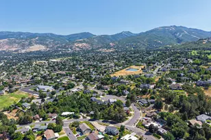 2524 S Edgehill Dr, Bountiful, UT 84010 - Photo 19