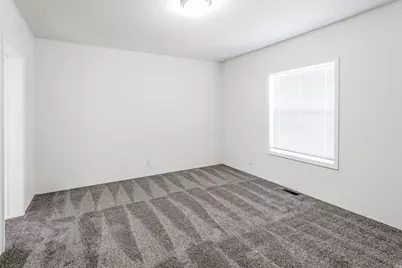 1500 N Angel St E #12, Layton, UT 84041 - Photo 17