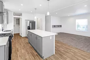 1500 N Angel St E, Layton, UT 84041 - Photo 13