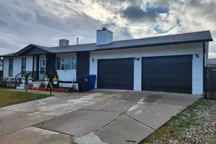 3759 W Ettenmore Circle, Taylorsville, UT 84129 - Photo 3