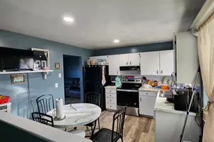 3759 W Ettenmore Circle, Taylorsville, UT 84129 - Photo 7