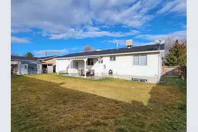 3759 W Ettenmore Cir, Taylorsville, UT 84129 - Photo 23