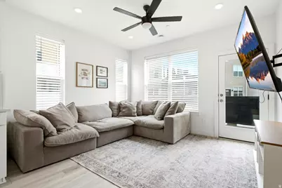 10629 S Stavanger Dr, South Jordan, UT 84009 - Photo 11
