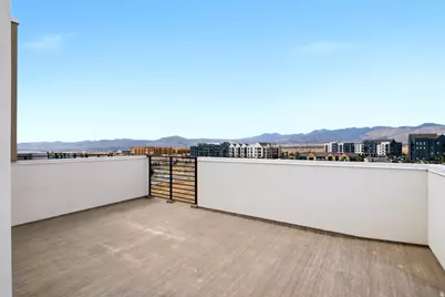 10629 S Stavanger Dr, South Jordan, UT 84009 - Photo 31