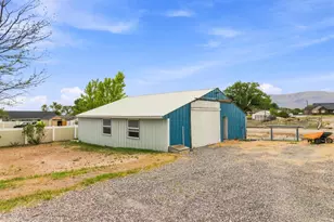 191 N 300 E, Moroni, UT 84646 - Photo 21
