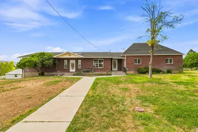 191 N 300 E, Moroni, UT 84646 - Photo 5