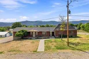 191 N 300 E, Moroni, UT 84646 - Photo 11