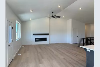 12914 S Bigwig Dr #211, Herriman, UT 84096 - Photo 9