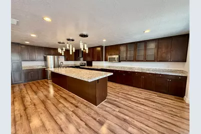 5058 S Moray Ct, Holladay, UT 84117 - Photo 5