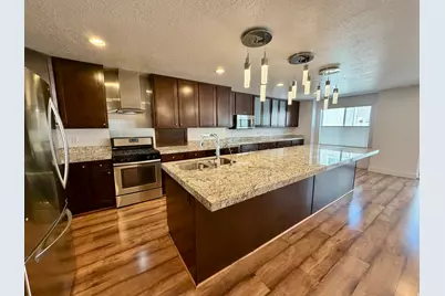 5058 S Moray Ct, Holladay, UT 84117 - Photo 9