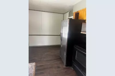 75 E 300 S, Logan, UT 84321 - Photo 5