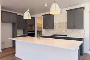 557 E Rimrock Ln, Heber City, UT 84032 - Photo 1