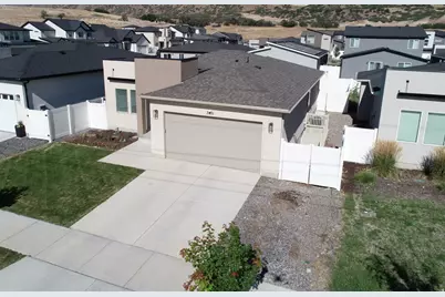 3831 S Powderwood Ln, Mapleton, UT 84664 - Photo 1