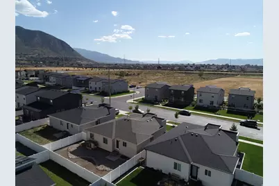 3831 S Powderwood Ln, Mapleton, UT 84664 - Photo 3