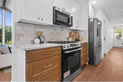 7575 S Lake Mary Dr, Cottonwood Heights, UT 84121 - Photo 15