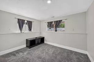 4385 S 2900 W, Roy, UT 84067 - Photo 21