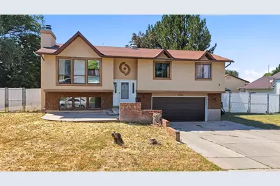 4385 S 2900 W, Roy, UT 84067 - Photo 3