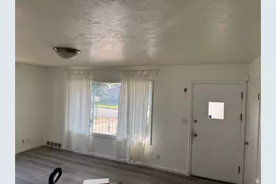 4044 S Liberty Ave, South Ogden, UT 84403 - Photo 9