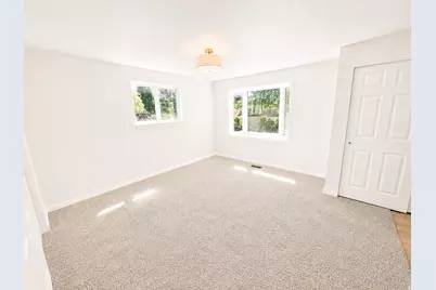 5642 S 2665 W, Taylorsville, UT 84129 - Photo 11