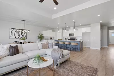 4398 W 3750 S, West Haven, UT 84401 - Photo 5