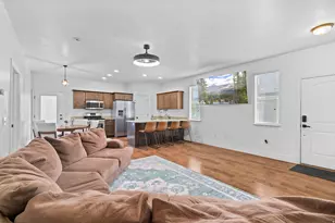 700 S 150 E, Smithfield, UT 84335 - Photo 7
