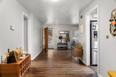 2372 S 200 E, Bountiful, UT 84010 - Photo 3