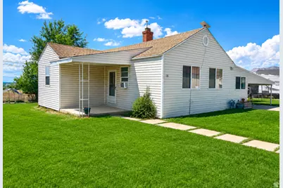 118 Shuman St, East Carbon, UT 84520 - Photo 1