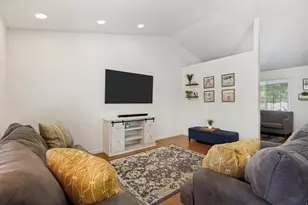 10805 S Pine Grove Way, South Jordan, UT 84009 - Photo 5
