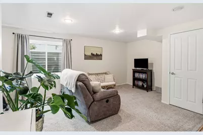 1101 E Old Dairy Rd, Sandy, UT 84094 - Photo 21