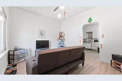 671 E 2735 S, Ogden, UT 84403 - Photo 3