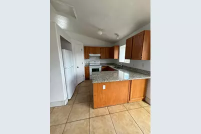 5953 W Cape Cod Dr, West Valley, UT 84128 - Photo 5