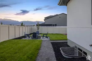 614 E Shelley Ln, Grantsville, UT 84029 - Photo 41