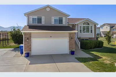 2821 W 2330 S, Syracuse, UT 84075 - Photo 1