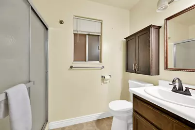 340 W Porter Ln, Centerville, UT 84014 - Photo 13