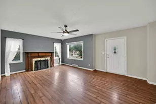 340 W Porter Ln, Centerville, UT 84014 - Photo 3