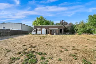 340 W Porter Ln, Centerville, UT 84014 - Photo 39