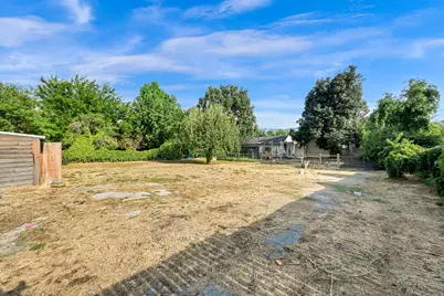 340 W Porter Ln, Centerville, UT 84014 - Photo 41