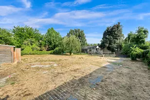 340 W Porter Ln, Centerville, UT 84014 - Photo 41