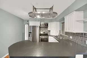 340 W Porter Ln, Centerville, UT 84014 - Photo 5