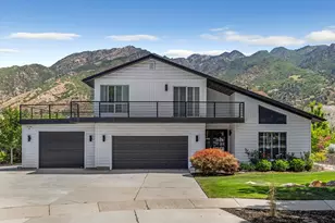 6807 S Pine Rock Cir E, Cottonwood Heights, UT 84121 - Photo 3