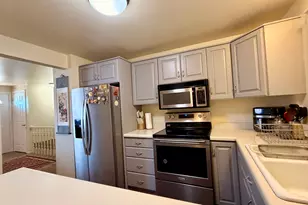 1236 E Violet Dr S, Sandy, UT 84094 - Photo 13