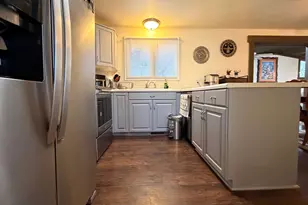 1236 E Violet Dr S, Sandy, UT 84094 - Photo 15
