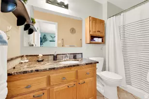 154 W Main St, Bicknell, UT 84715 - Photo 19