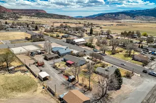 154 W Main St, Bicknell, UT 84715 - Photo 33