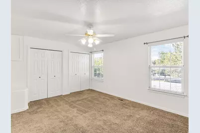 992 N Independence Ave W, Provo, UT 84604 - Photo 19