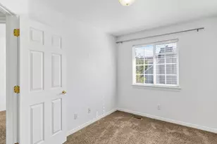 992 N Independence Ave W, Provo, UT 84604 - Photo 11