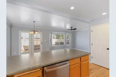 851 N 1760 W, Provo, UT 84604 - Photo 9