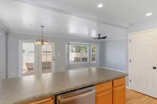 851 N 1760 W, Provo, UT 84604 - Photo 9