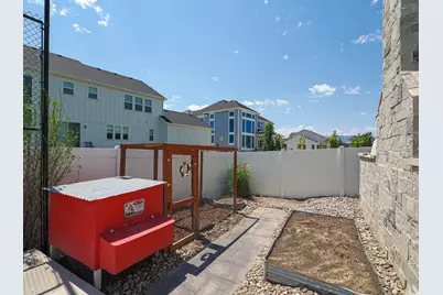 154 E Zinfandel Ln, Vineyard, UT 84059 - Photo 41