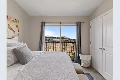 1079 W 965 N #403, Orem, UT 84057 - Photo 13